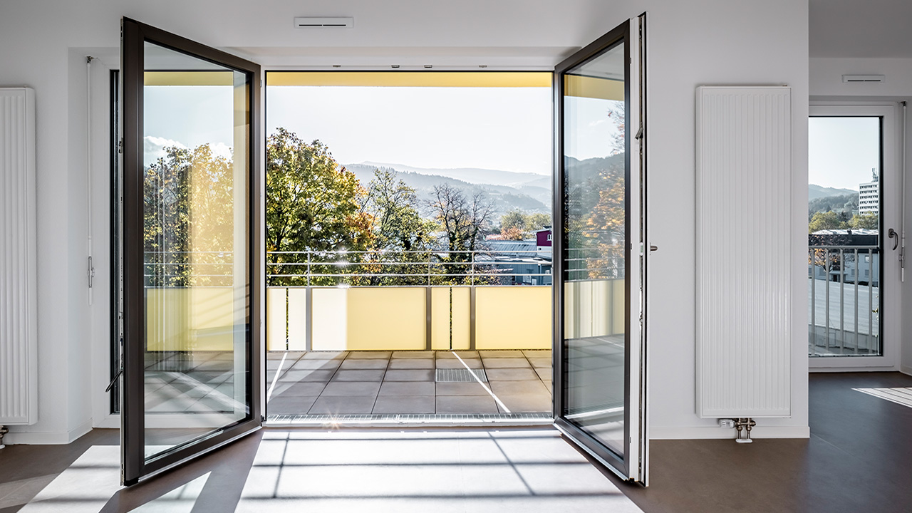 Das Bild zeigt die Aussicht aus einer Wohnung des dritten Bauabschnitts in Freie.